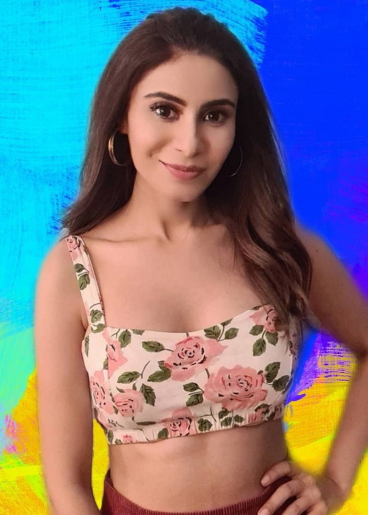 Roma Arora Height, Husband, Age, Boyfriend, Contact number, Family, Photos, Biography
