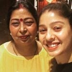 Sunidhi Chauhan with her mother