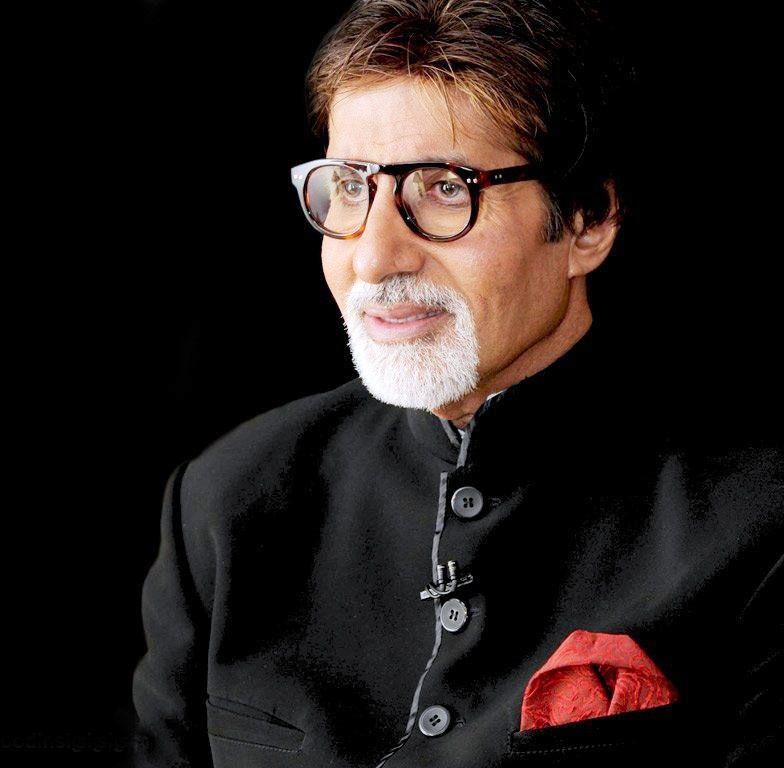 Amitabh Bachchan Age, Family, Photos, Net Worth, Height, Date of Birth, Wife, Girlfriend, Biography